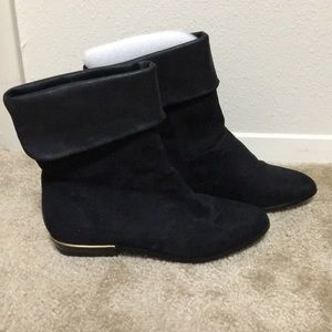 N By Nicole Miller Boots Size 8 NWOT